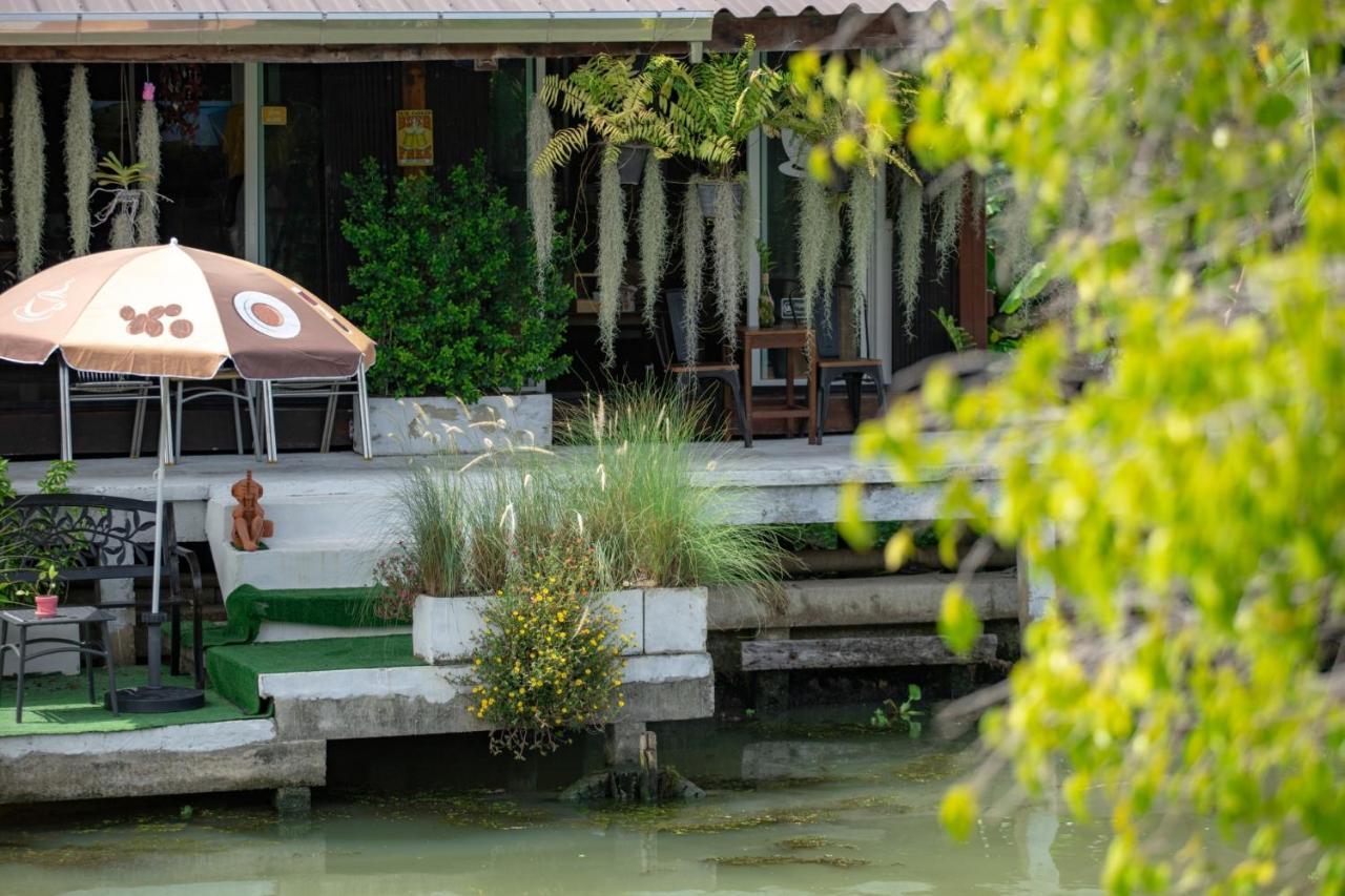 Reuan Vilawan Ratchaburi Εξωτερικό φωτογραφία